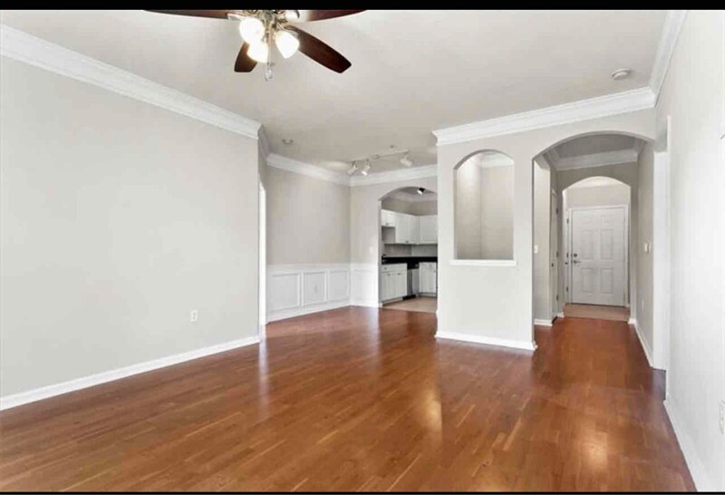 Building Photo - 1850 Cotillion Dr