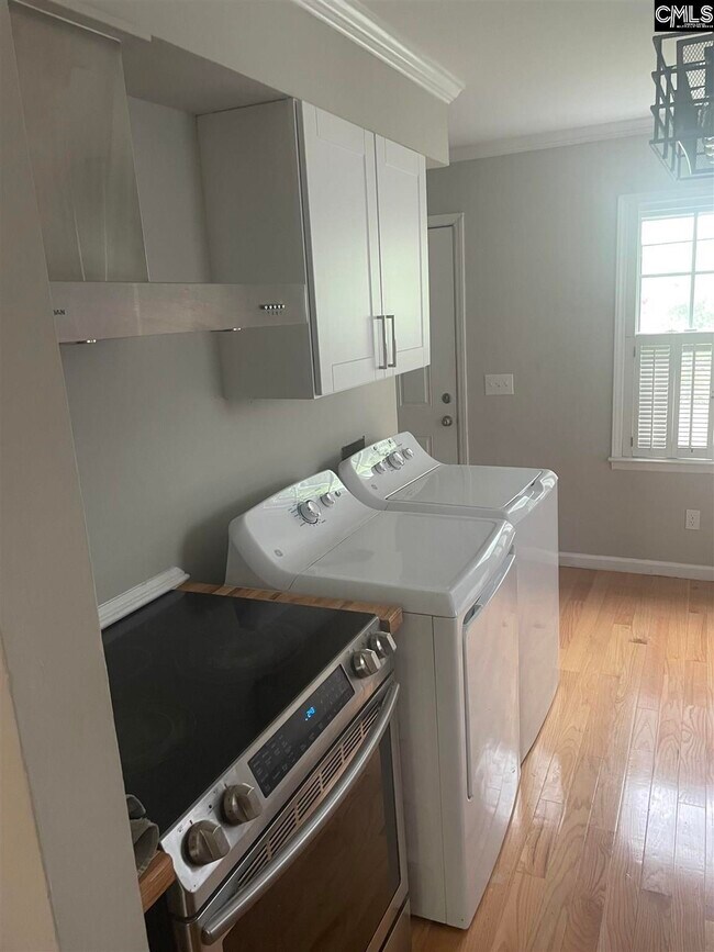 Building Photo - 1721 Wheat St