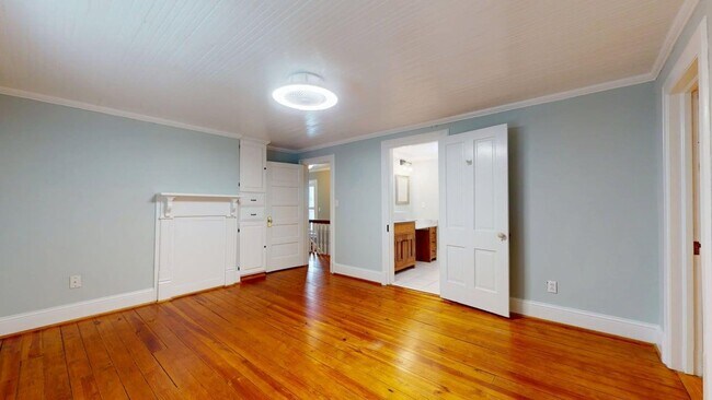 Building Photo - The Heart of Downtown