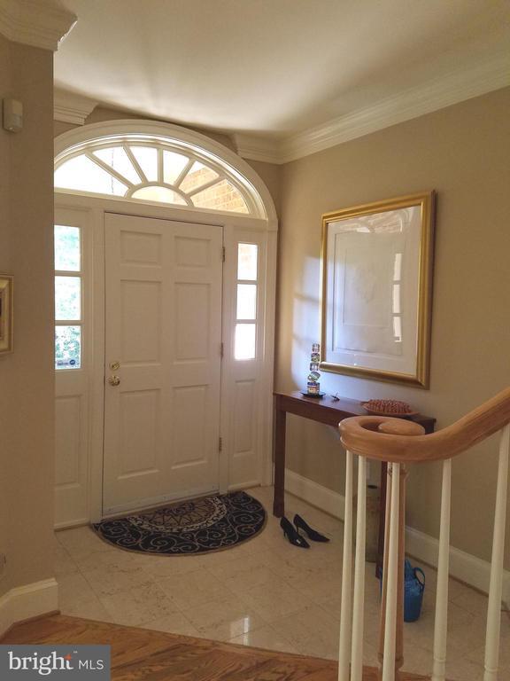 Building Photo - 2003 Mayfair McLean Ct