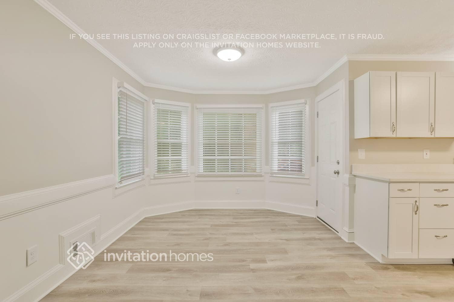 Building Photo - 2579 Hickory Cove SW