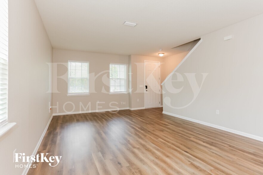 Building Photo - 12680 Sheffield Walk Ln