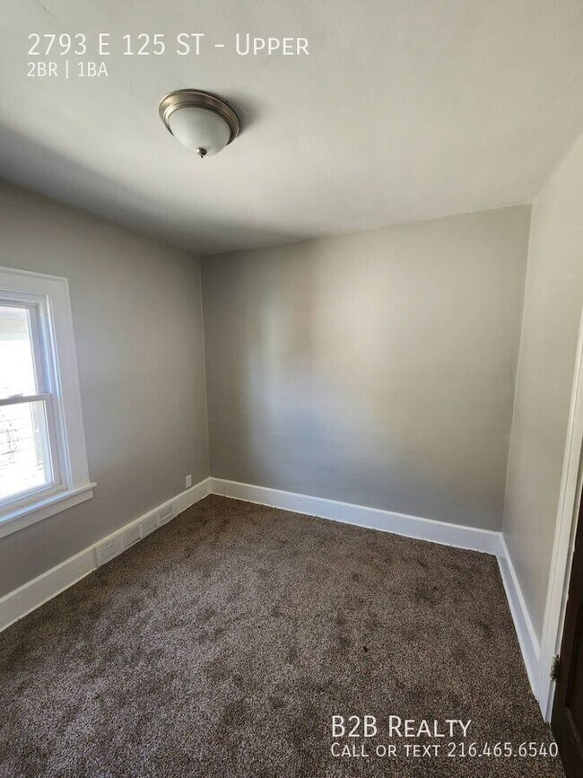 Building Photo - 2793 E 125th St