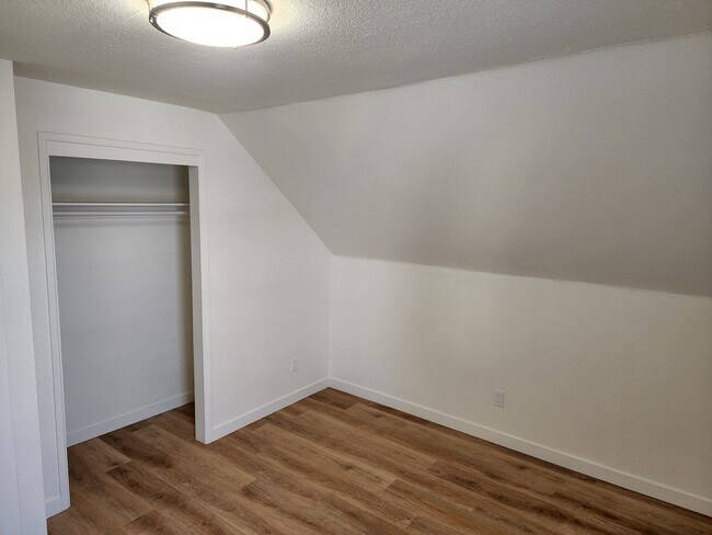 Bedroom 1 - 2509 Oakes Ave
