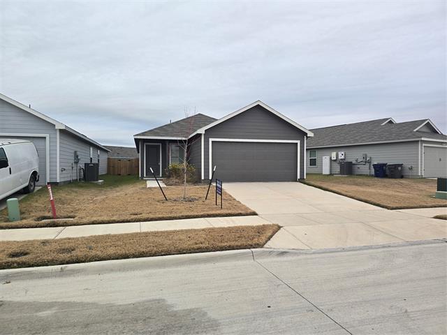 Building Photo - 316 Thresher Ln