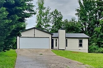 Building Photo - 4414 Treeline Way