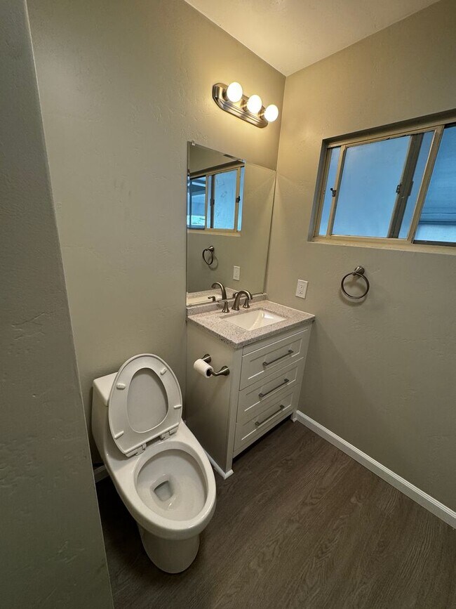 Building Photo - Guy &amp; Crowell