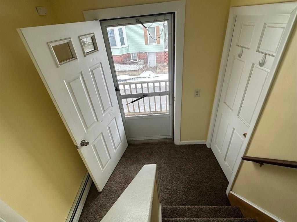 Building Photo - 20 Spring