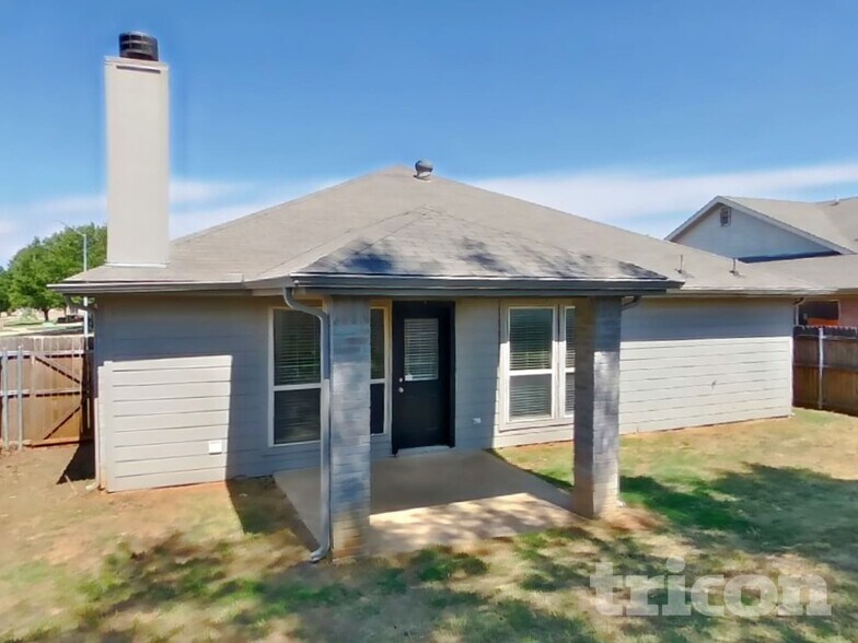 Building Photo - 304 Sardius Blvd