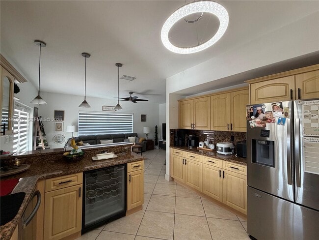 Building Photo - 6762 SW 157th Ct