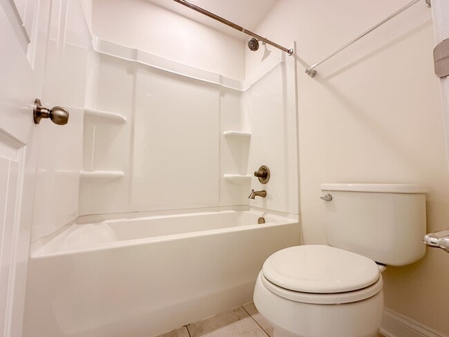Building Photo - Radiant Townhouse located in Raleigh