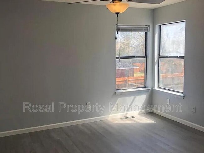 Building Photo - 6124 Woodhollow Pl NW