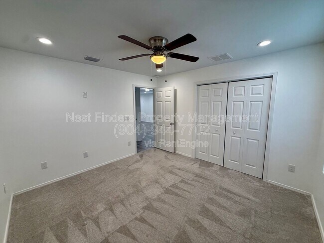 Building Photo - 2220 Flesher Ave
