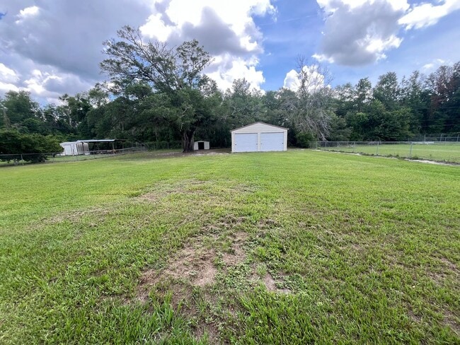 Building Photo - Charming Updated 3 Bedroom, 2 Bath Brick H...