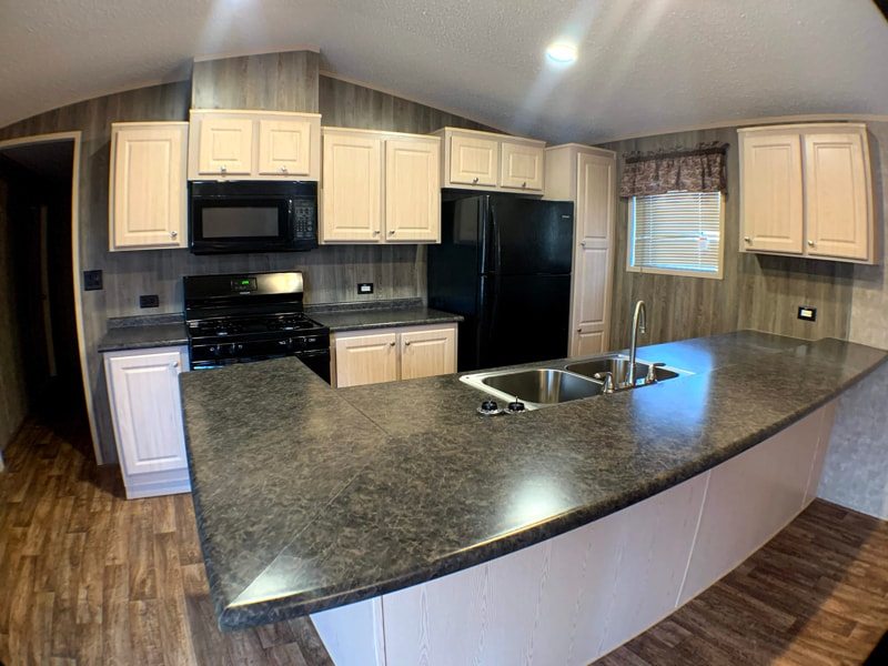 Building Photo - 4842 SW Topeka Blvd