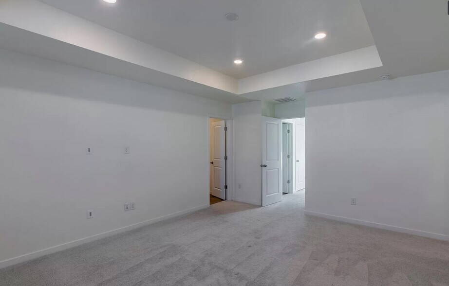 Building Photo - 17339 E 95th Pl