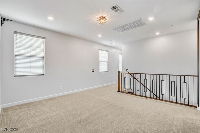 Building Photo - 318 Wind Poppy St