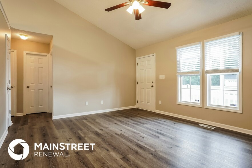 Building Photo - 309 Harmonica Dr