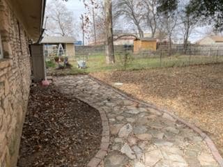 Building Photo - 7402 Southgate Ln