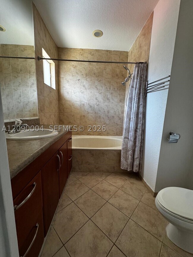 Building Photo - 18032 NW 74th Ct