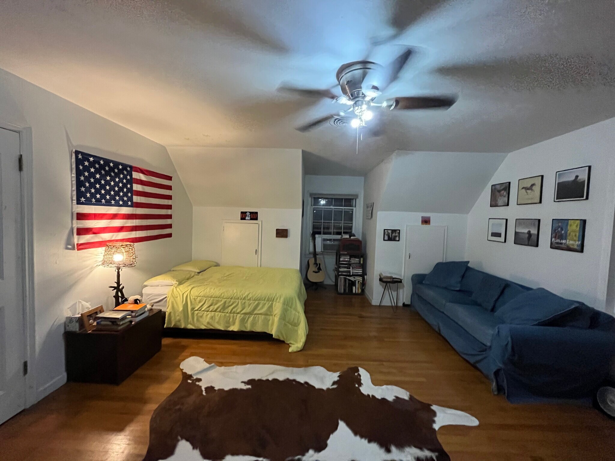 upper east bed - 1816 W Arrowhead Plz