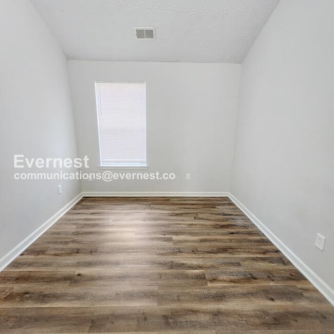 Building Photo - 6870 Old Bethsaida Way