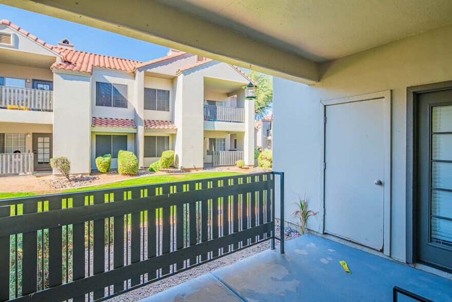 Building Photo - 7900 E Princess Dr