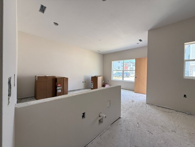 Building Photo - Pre-Leasing Now: Buffalo Ridge Townhomes | 2 Bed, 2 Bath, Attached Garage