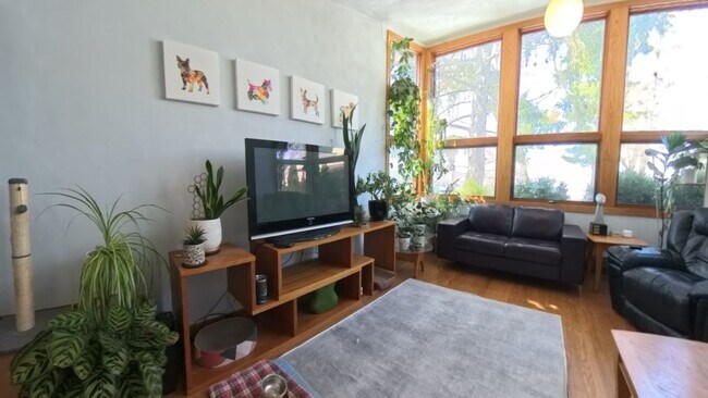 Building Photo - 3006 Wanuona Way, Madison, WI 53713