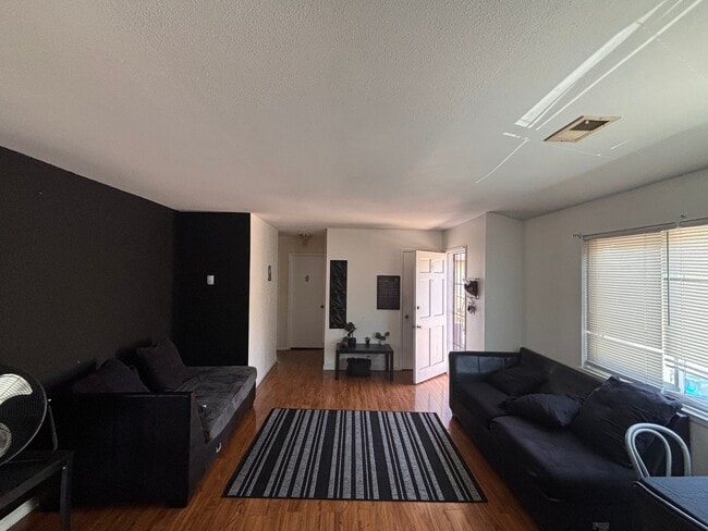 Building Photo - 2163 Eric Ct