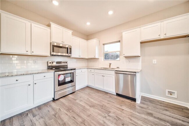 Building Photo - 21 Belfield Ct