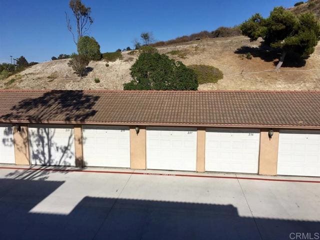 Building Photo - 3849 San Ramon Dr