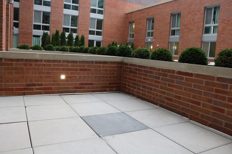 Building Photo - 201 Marin Blvd