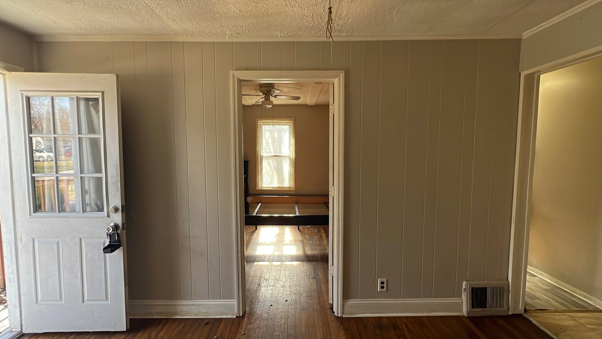 Building Photo - 10179 Mayfair Dr