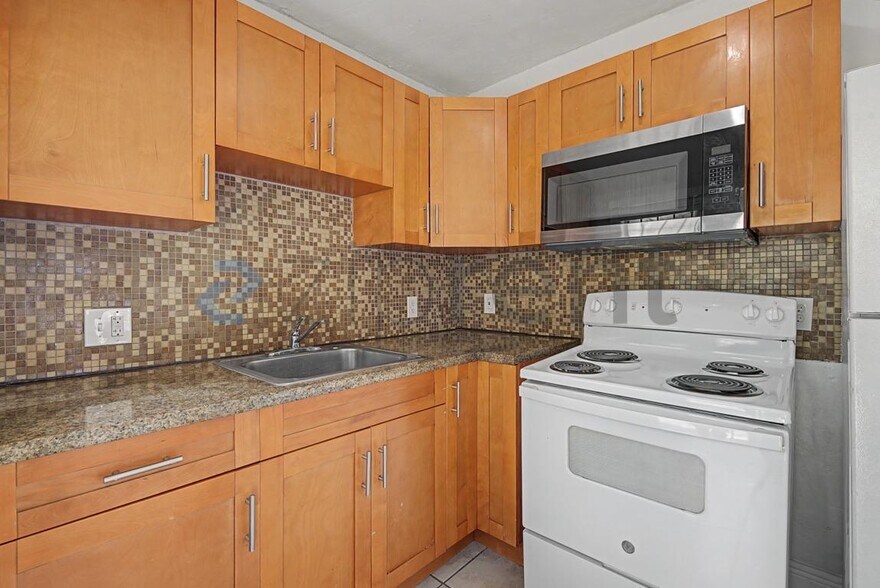 Building Photo - 943 NW 63rd St