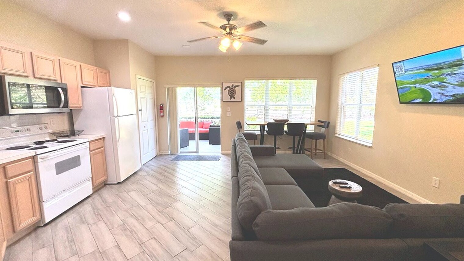 Building Photo - 9970 Perfect Dr