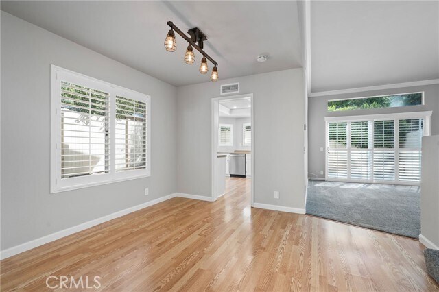 Building Photo - 5931 E Rocking Horse Way