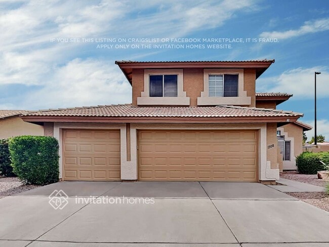 Building Photo - 1308 E Artesian Way