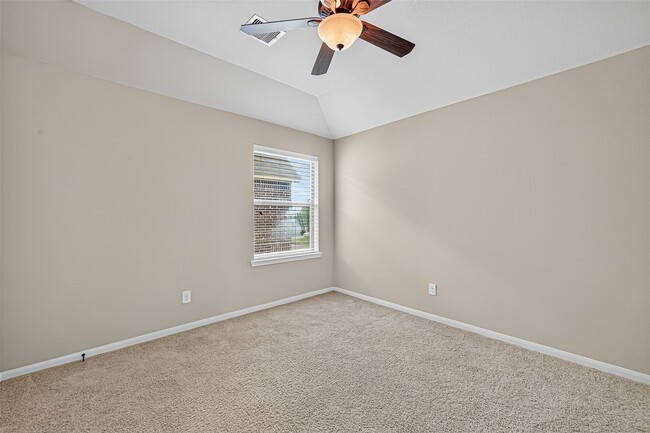 Building Photo - 8338 Sedona Ridge Dr