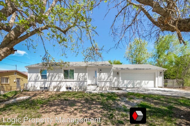 Primary Photo - 4 br, 2 bath House - 4050 Porter Ave.