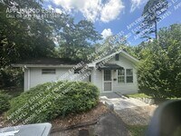 Building Photo - 114 Brookside Rd