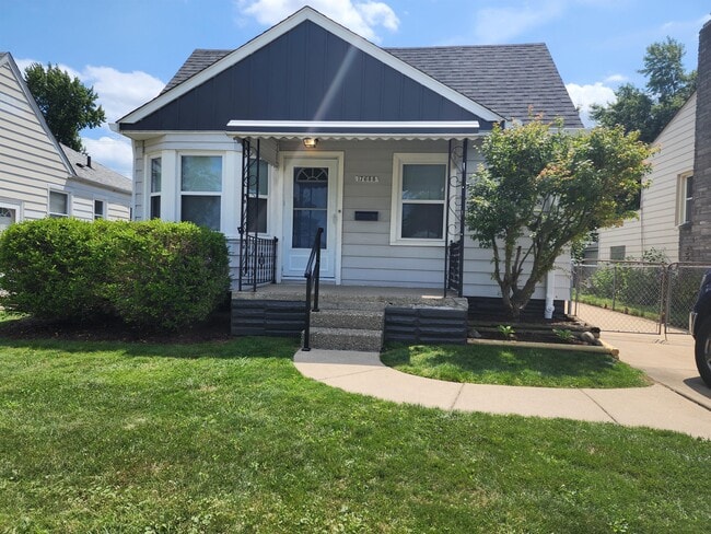 Building Photo - 17688 Toepfer Dr