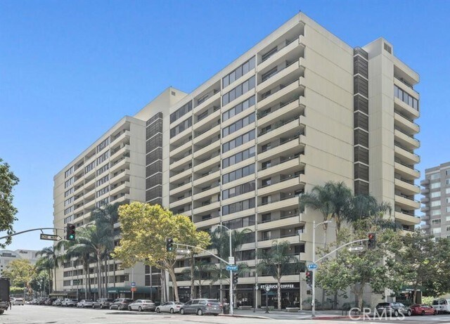 Building Photo - 600 W 9th St