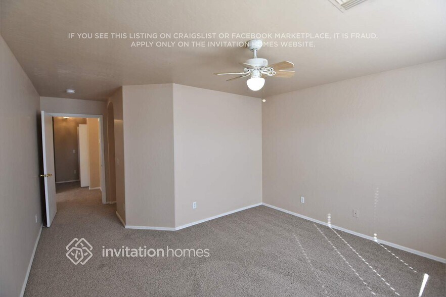 Building Photo - 11411 W Yuma St