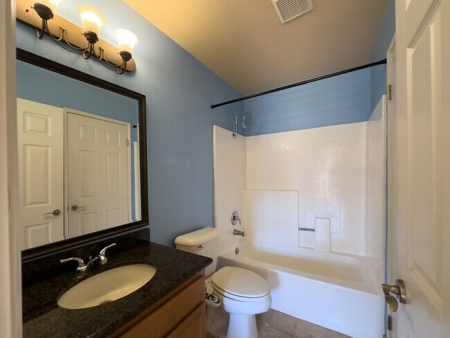 Building Photo - 7160 Shoreline Dr