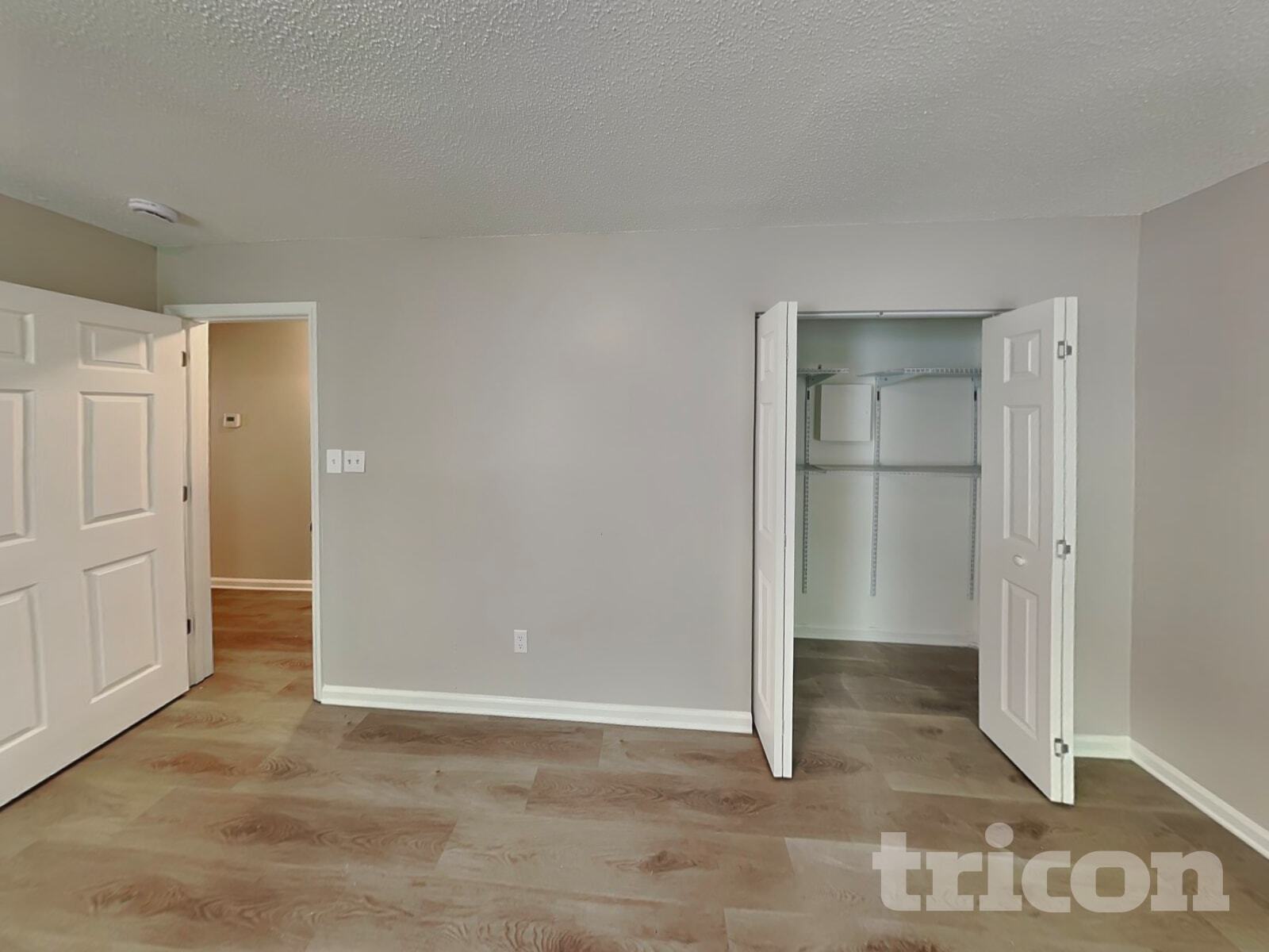 Building Photo - 6631 Flat Rock Dr