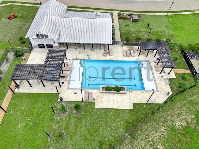 Building Photo - 2608 Rambling Rd