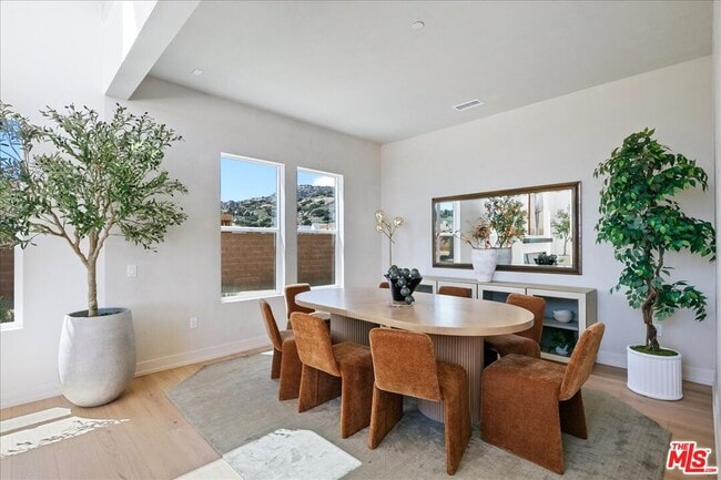 Building Photo - 22810 Seaqua Cir