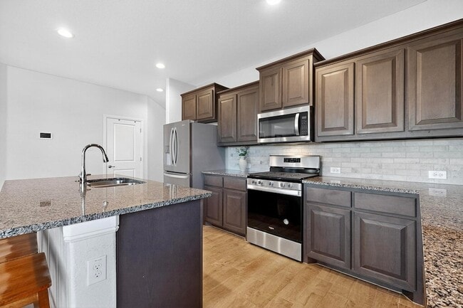 Building Photo - 1213 Pacifica Trail
