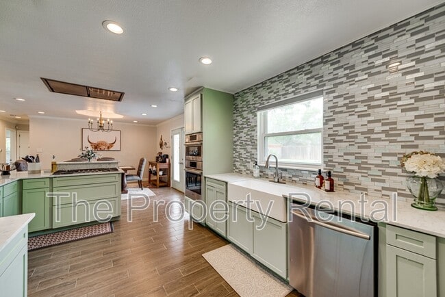 Building Photo - 1603 Mc Clintic St